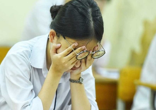 Điểm thi dưới 3.5 có phải thi lại không